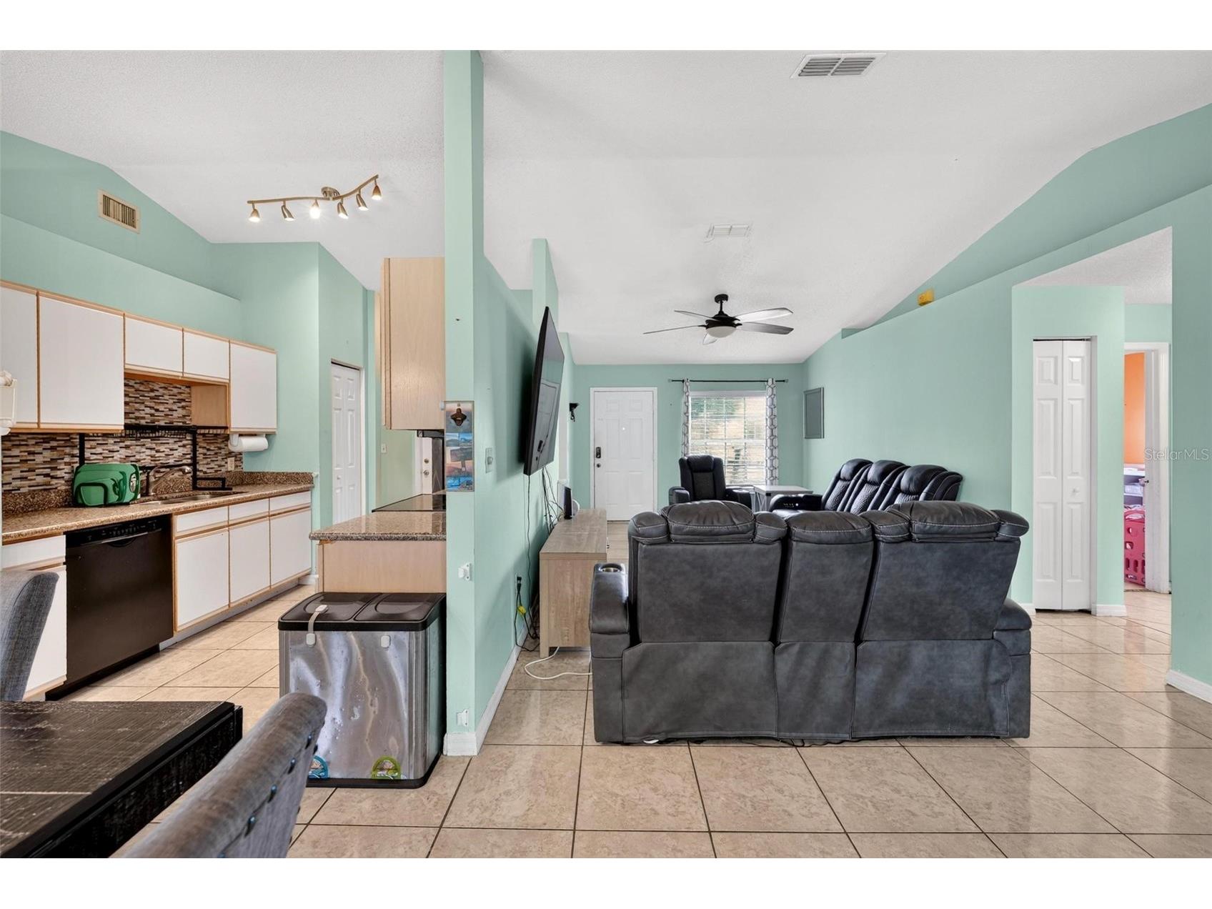 929 Albertville Court Kissimmee FL 34759 O6425347 image7