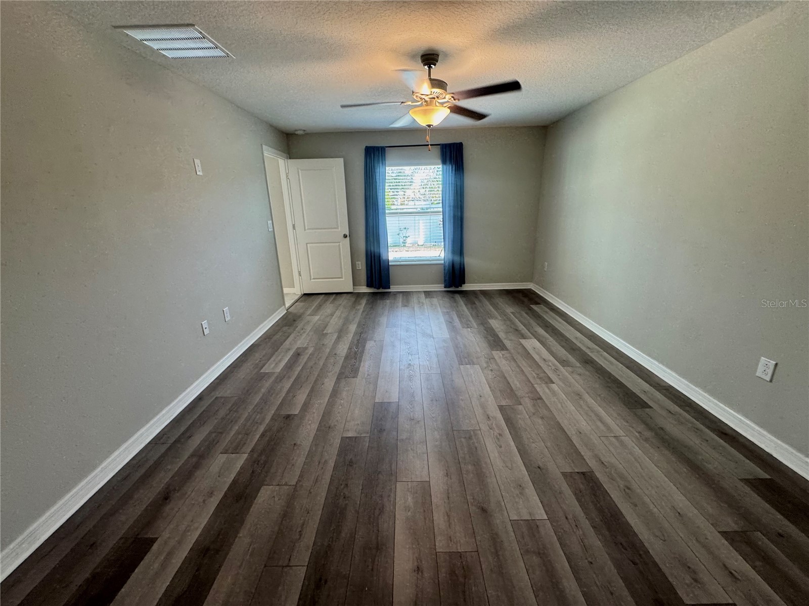 929 Anchor Bend Drive Ruskin FL 33570 TB8532597 image19