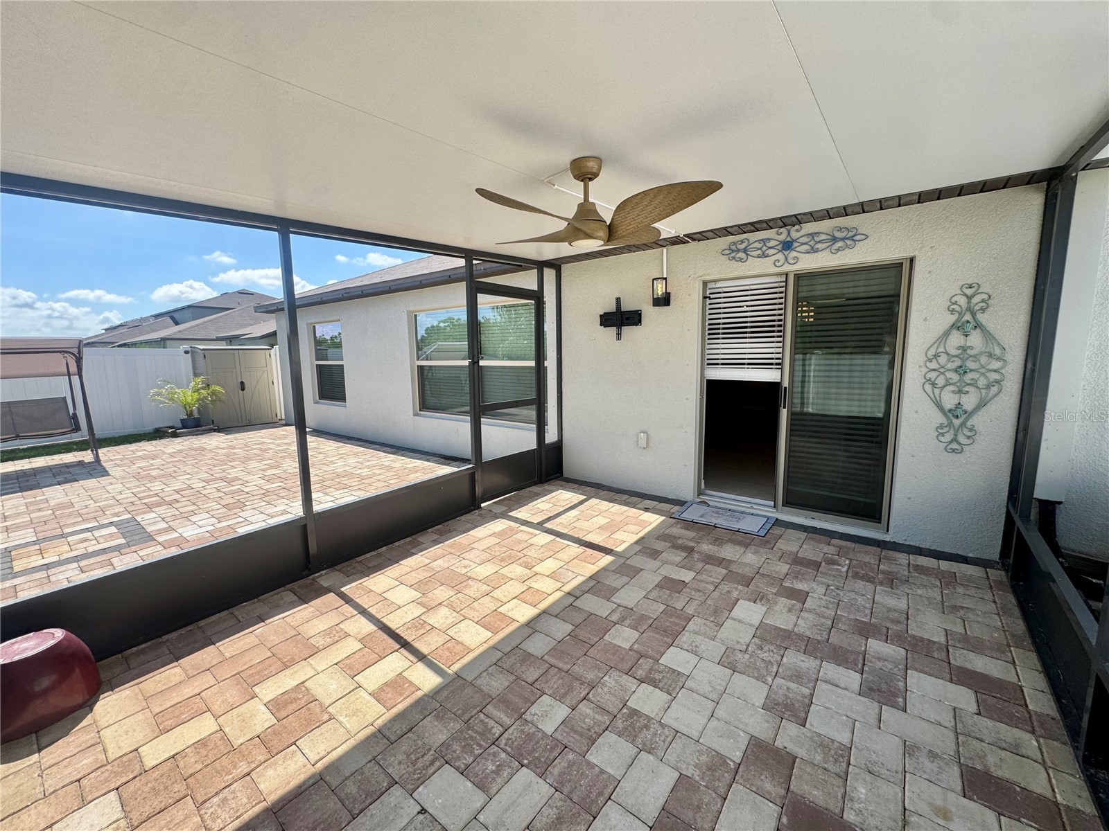 929 Anchor Bend Drive Ruskin FL 33570 TB8532597 image33