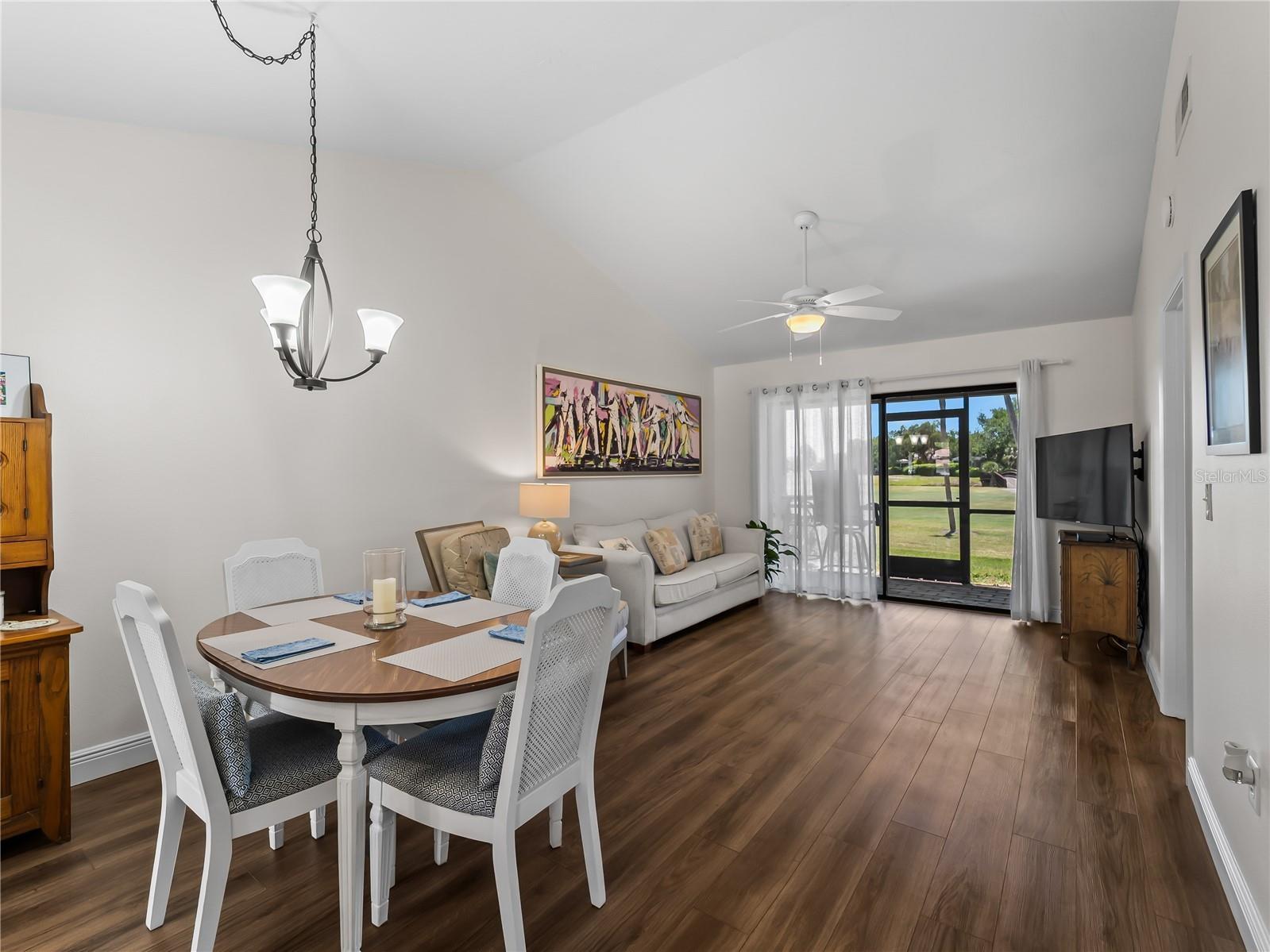 929 Capri Isles Boulevard #27 Venice FL 34292 A4691504 image16