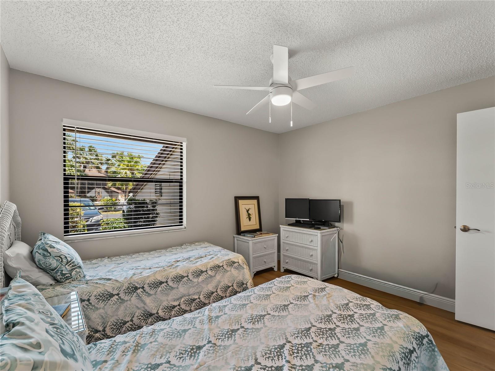 929 Capri Isles Boulevard #27 Venice FL 34292 A4691504 image25