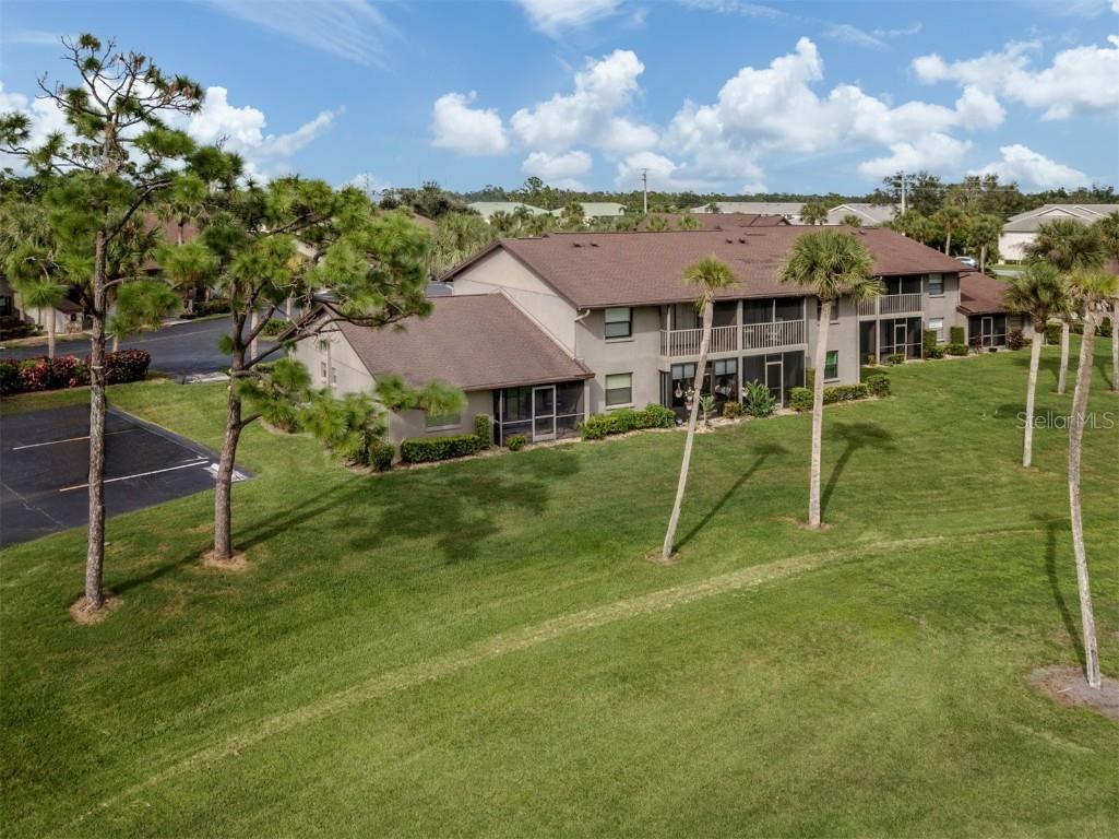 929 Capri Isles Boulevard #27 Venice FL 34292 N6140640 image1