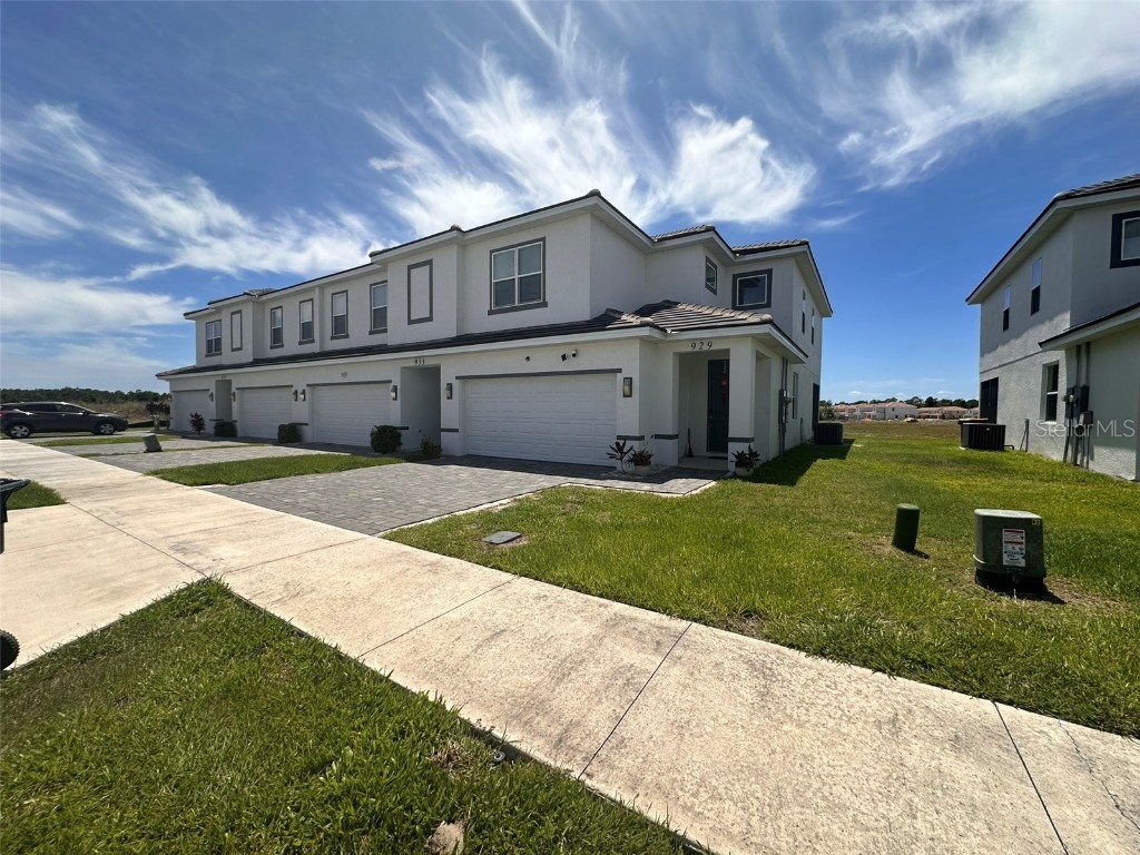 929 Centaury Drive Kissimmee FL 34759 P4930606 image1