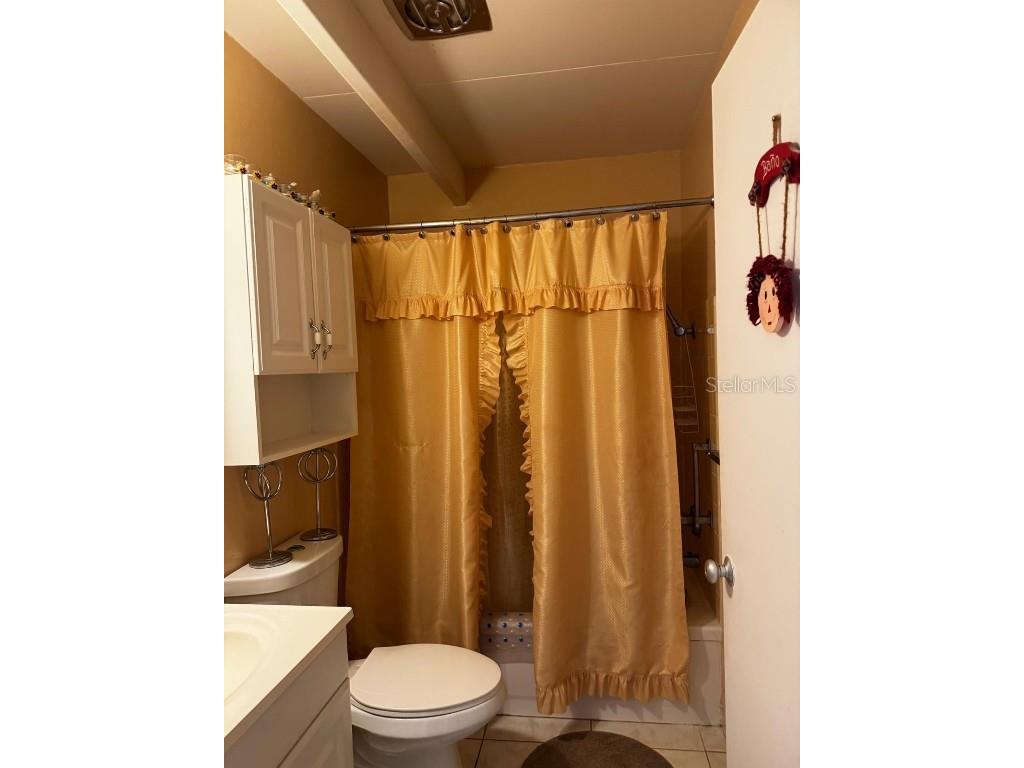 929 Club Circle Lakeshore FL 33854 P4934790 image8