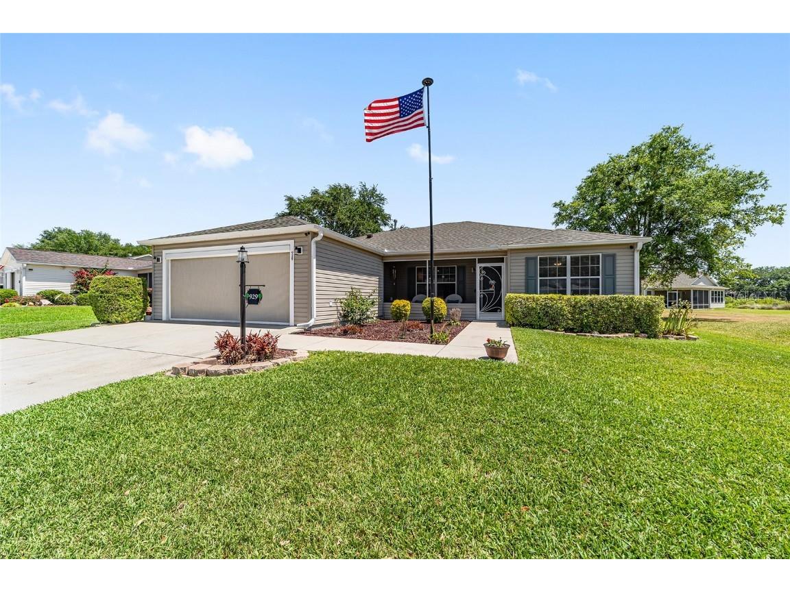 929 Eastmont Court The Villages FL 32162 G5095867 image1
