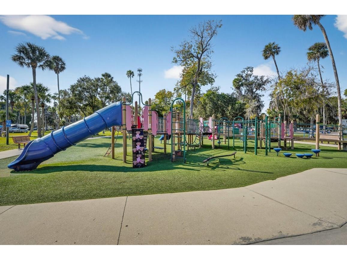 929 George Hecker Drive South Daytona FL 32119 FC314204 image41