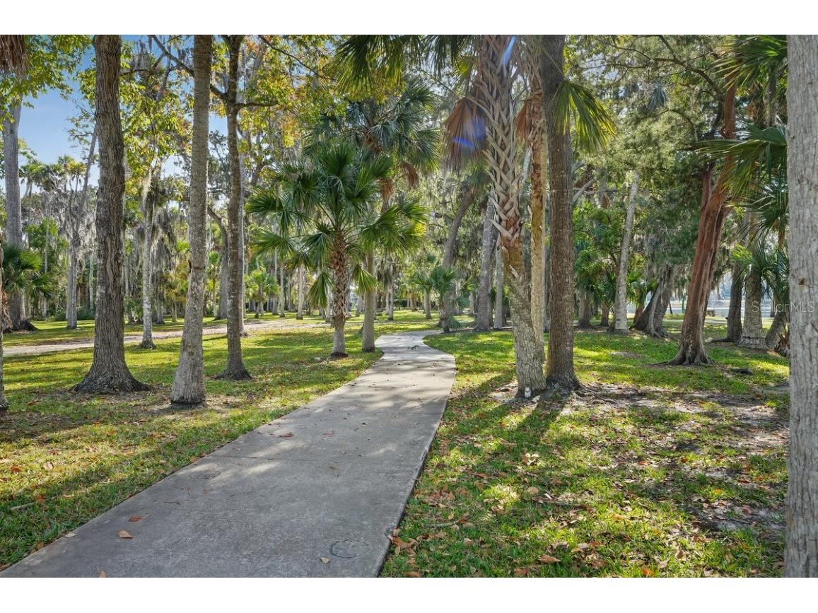 929 George Hecker Drive South Daytona FL 32119 FC314204 image42