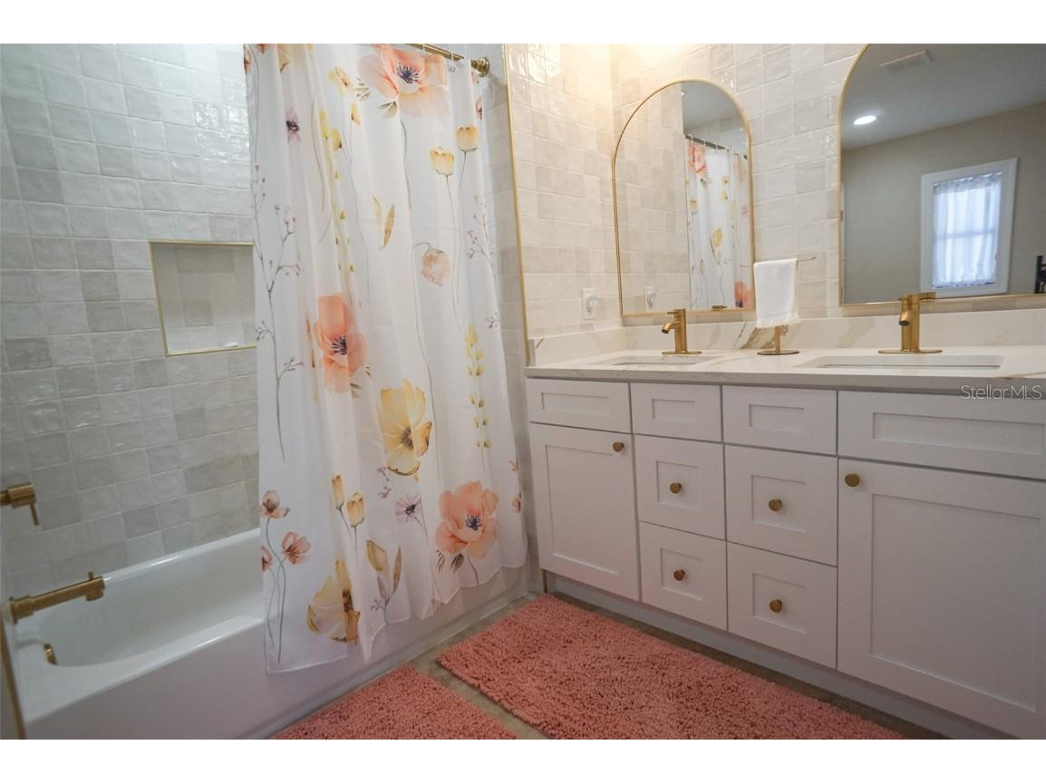 929 Lantana Avenue Clearwater Beach FL 33767 TB8450073 image16