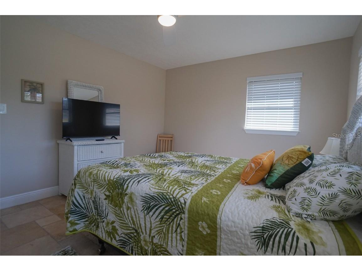 929 Lantana Avenue Clearwater Beach FL 33767 TB8450073 image22