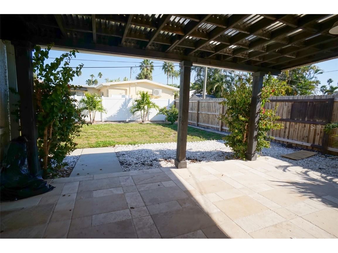 929 Lantana Avenue Clearwater Beach FL 33767 TB8450073 image32