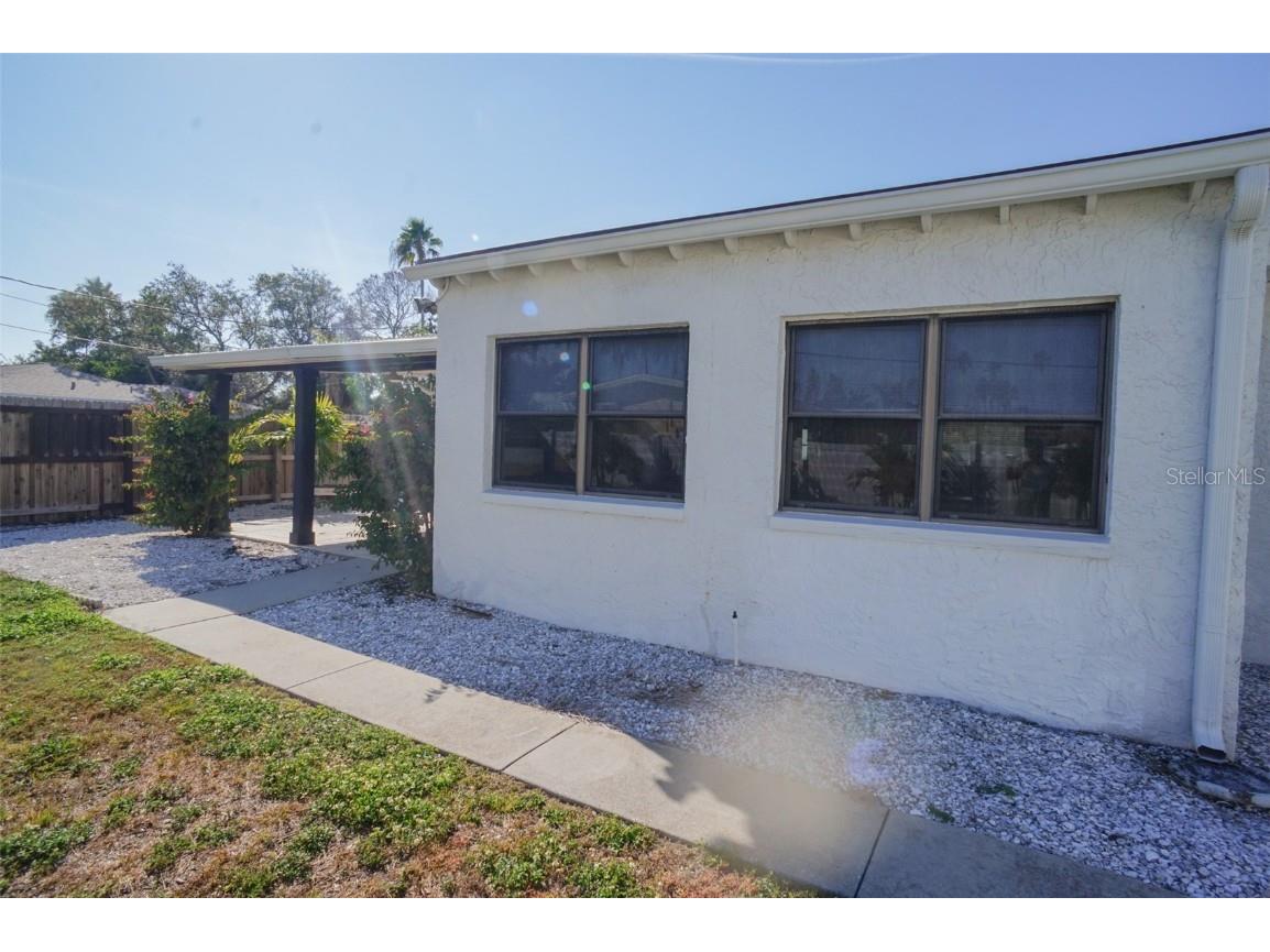 929 Lantana Avenue Clearwater Beach FL 33767 TB8450073 image35