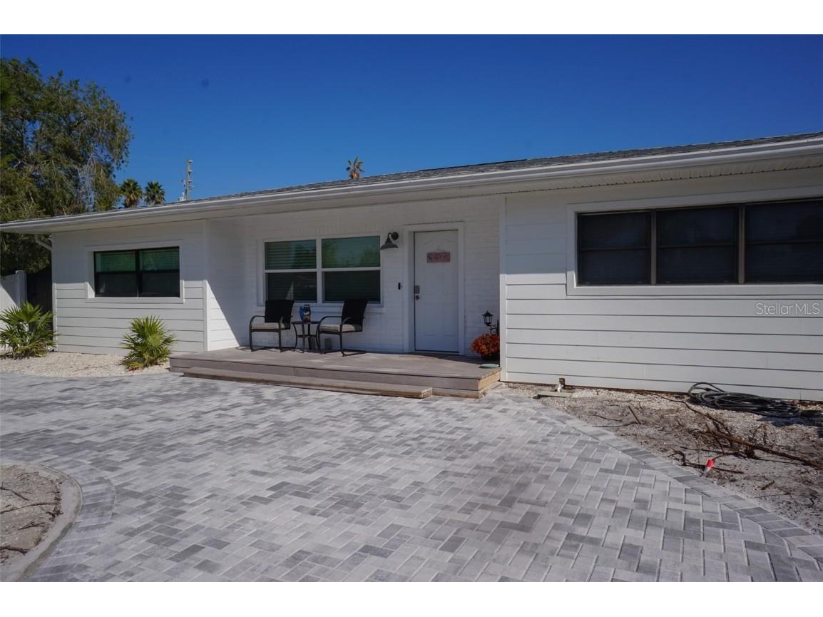 929 Lantana Avenue Clearwater Beach FL 33767 TB8450073 image37