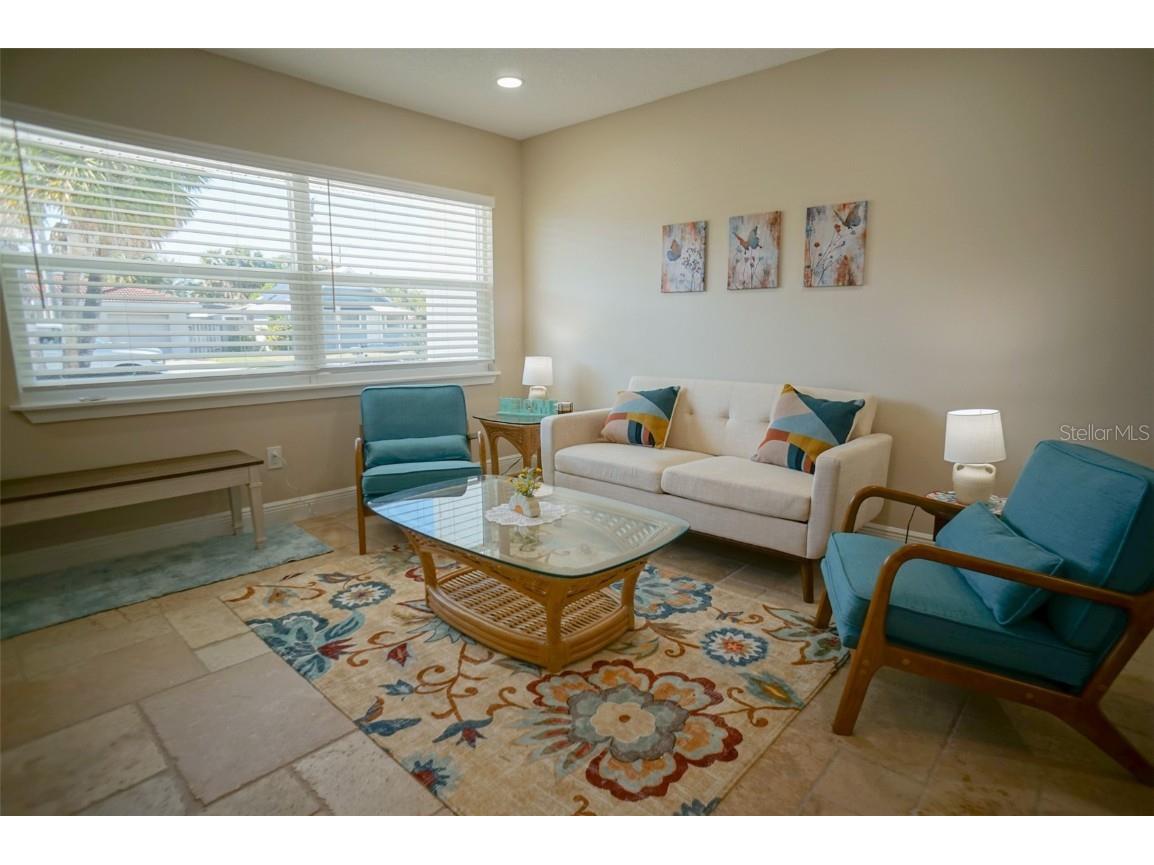 929 Lantana Avenue Clearwater Beach FL 33767 TB8450073 image4