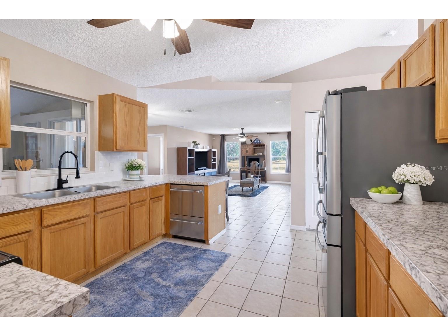 929 Louvre Court Kissimmee FL 34759 G5107624 image11