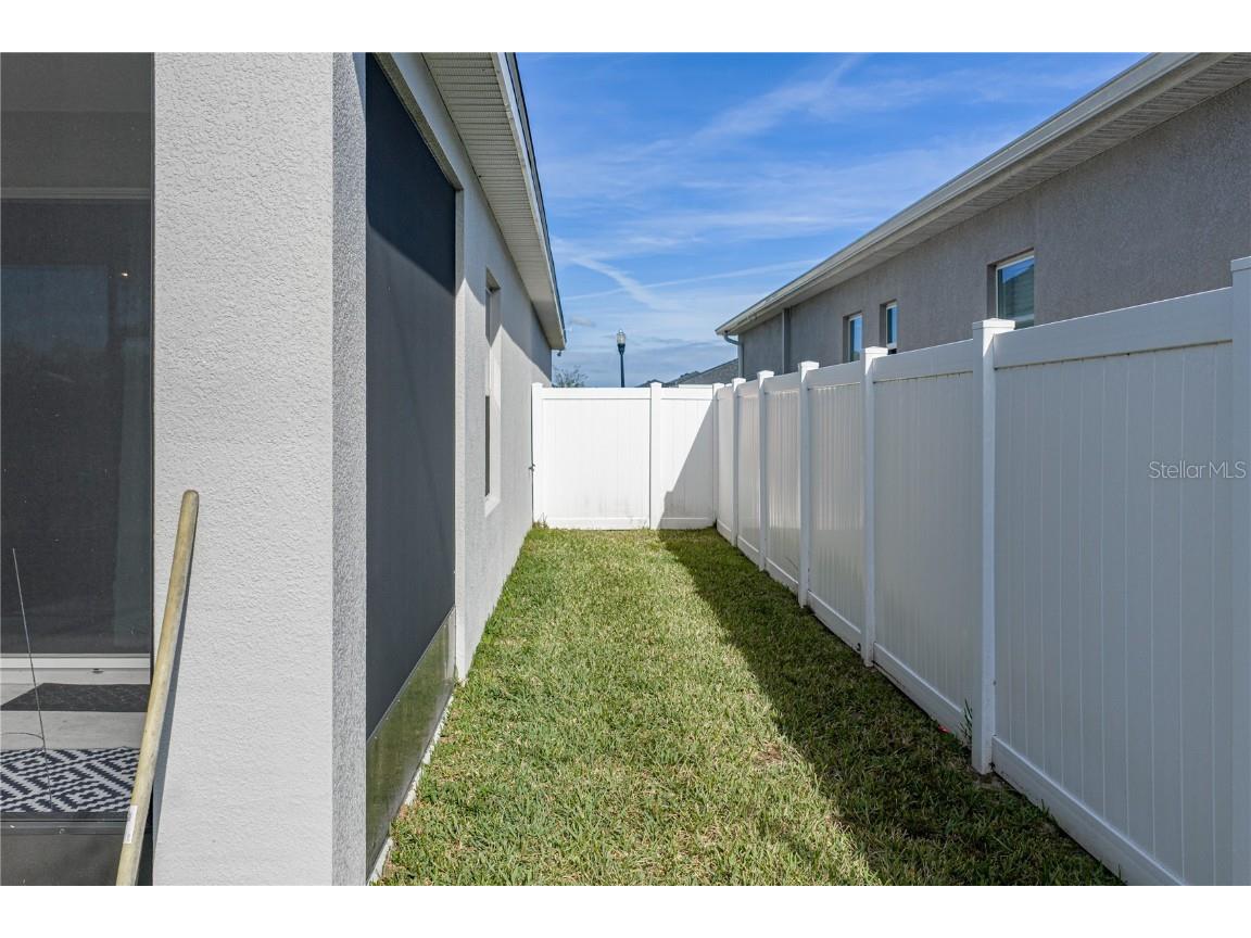 929 Montgomery Lane Polk City FL 33868 L4957935 image43