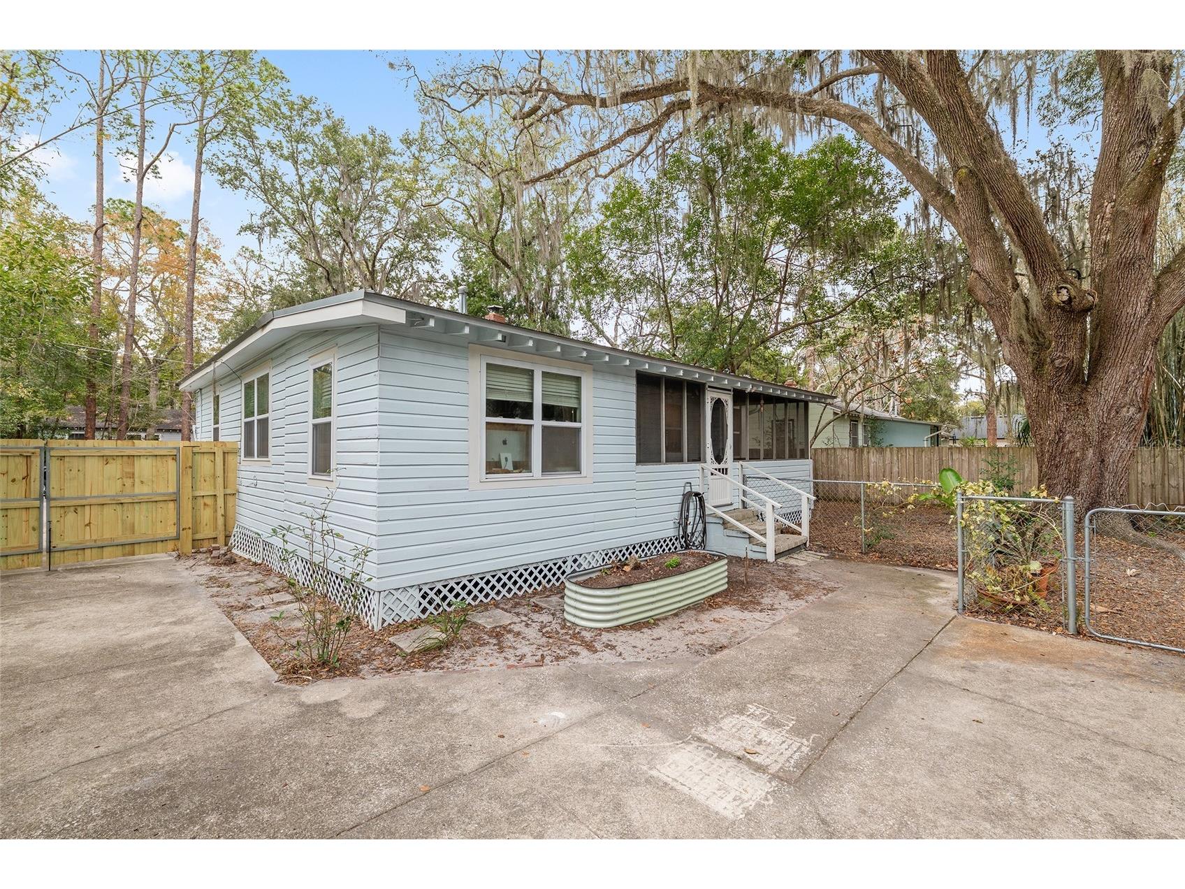 929 NE 7th Avenue Gainesville FL 32601 GC537397 image33