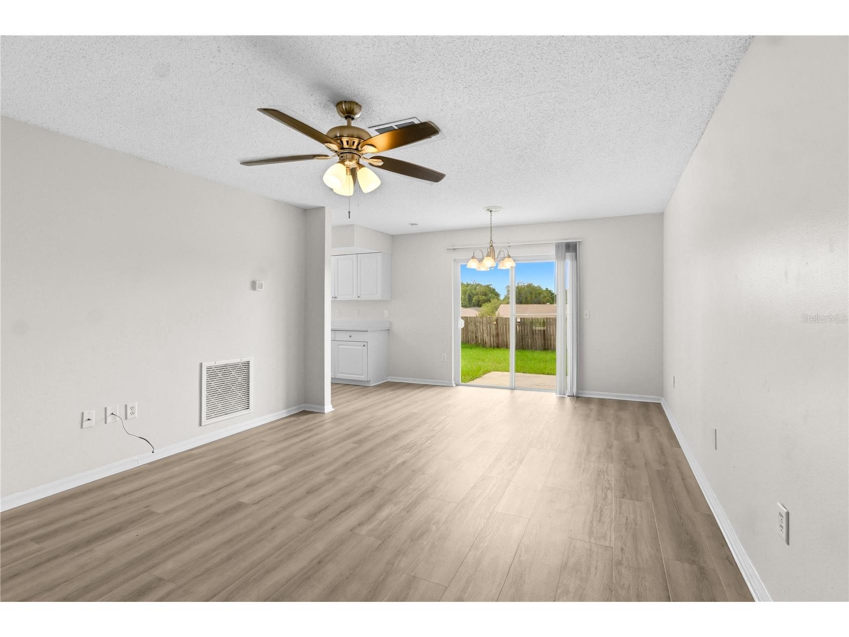 929 Sandywood Drive Brandon FL 33510 TB8518267 image14