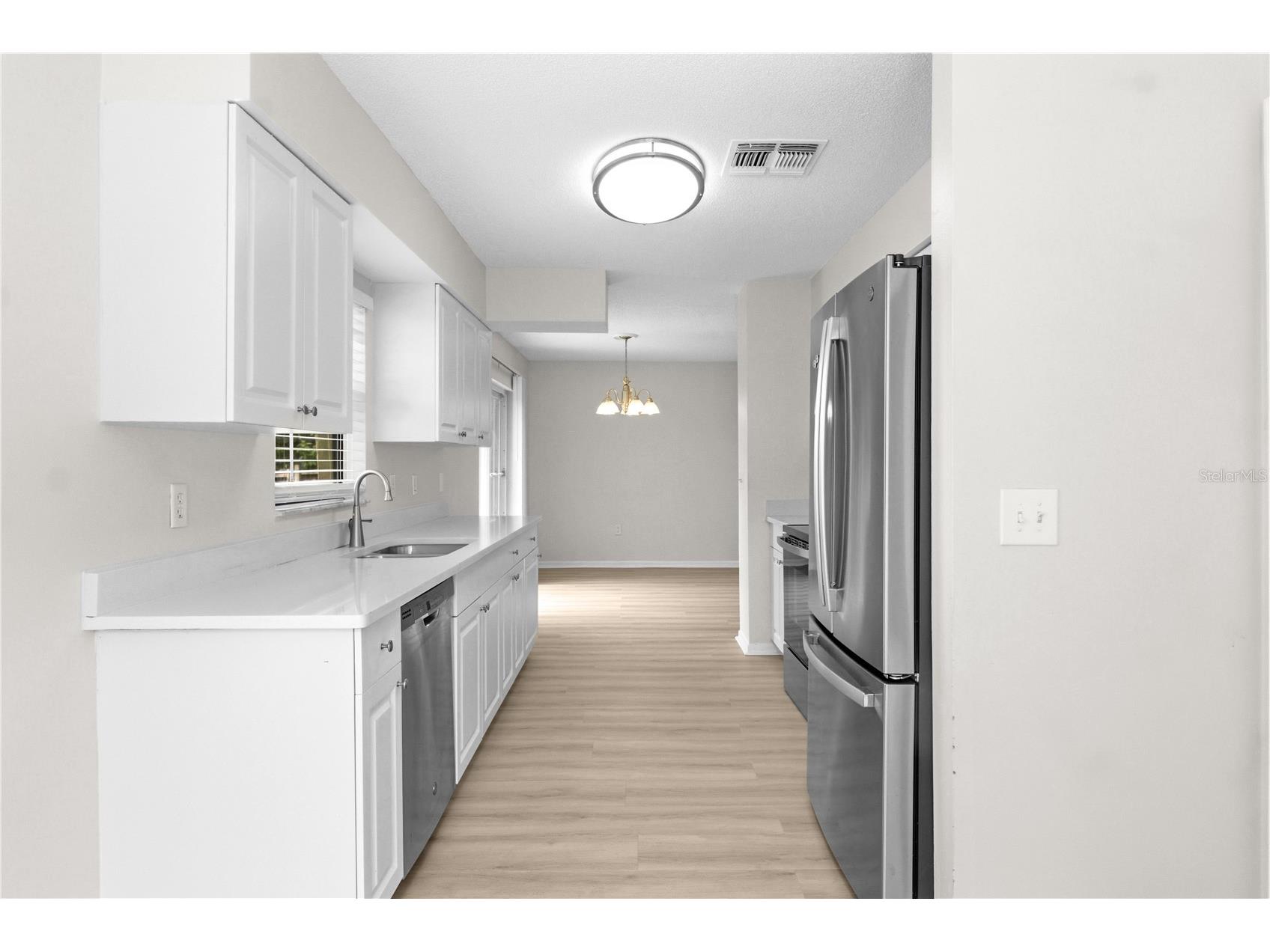 929 Sandywood Drive Brandon FL 33510 TB8518267 image5