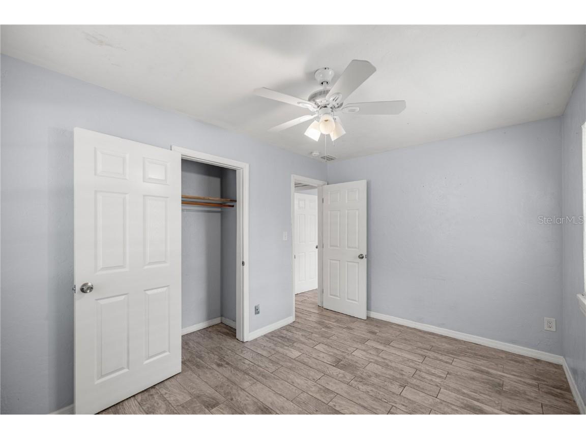 929 SE 9th Place Gainesville FL 32601 GC534266 image17