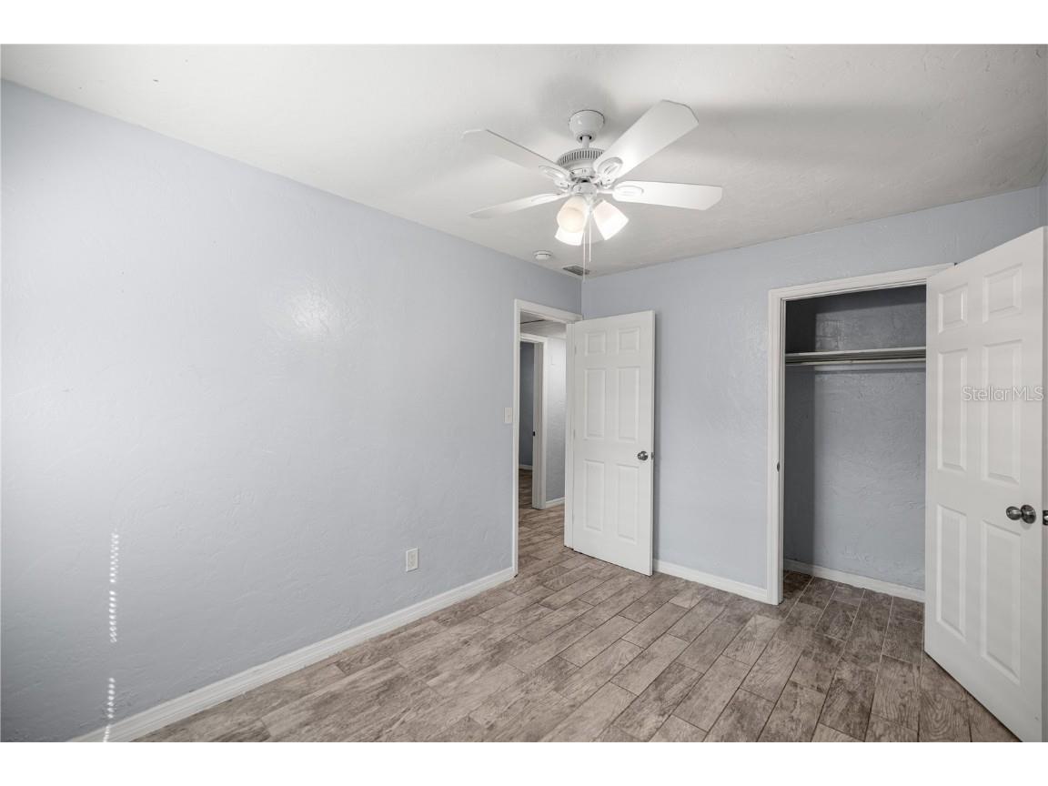 929 SE 9th Place Gainesville FL 32601 GC534266 image19