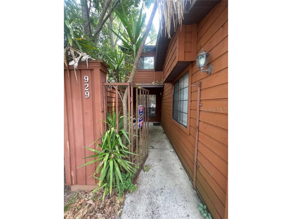 929 SW 56th Terrace Gainesville FL 32607 T3444626 image1