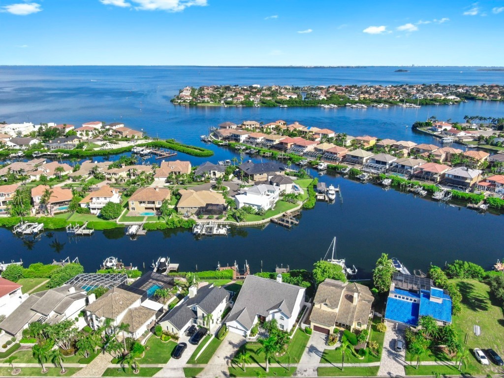 929 Symphony Isles Boulevard Apollo Beach FL 33572 TB8418928 image1