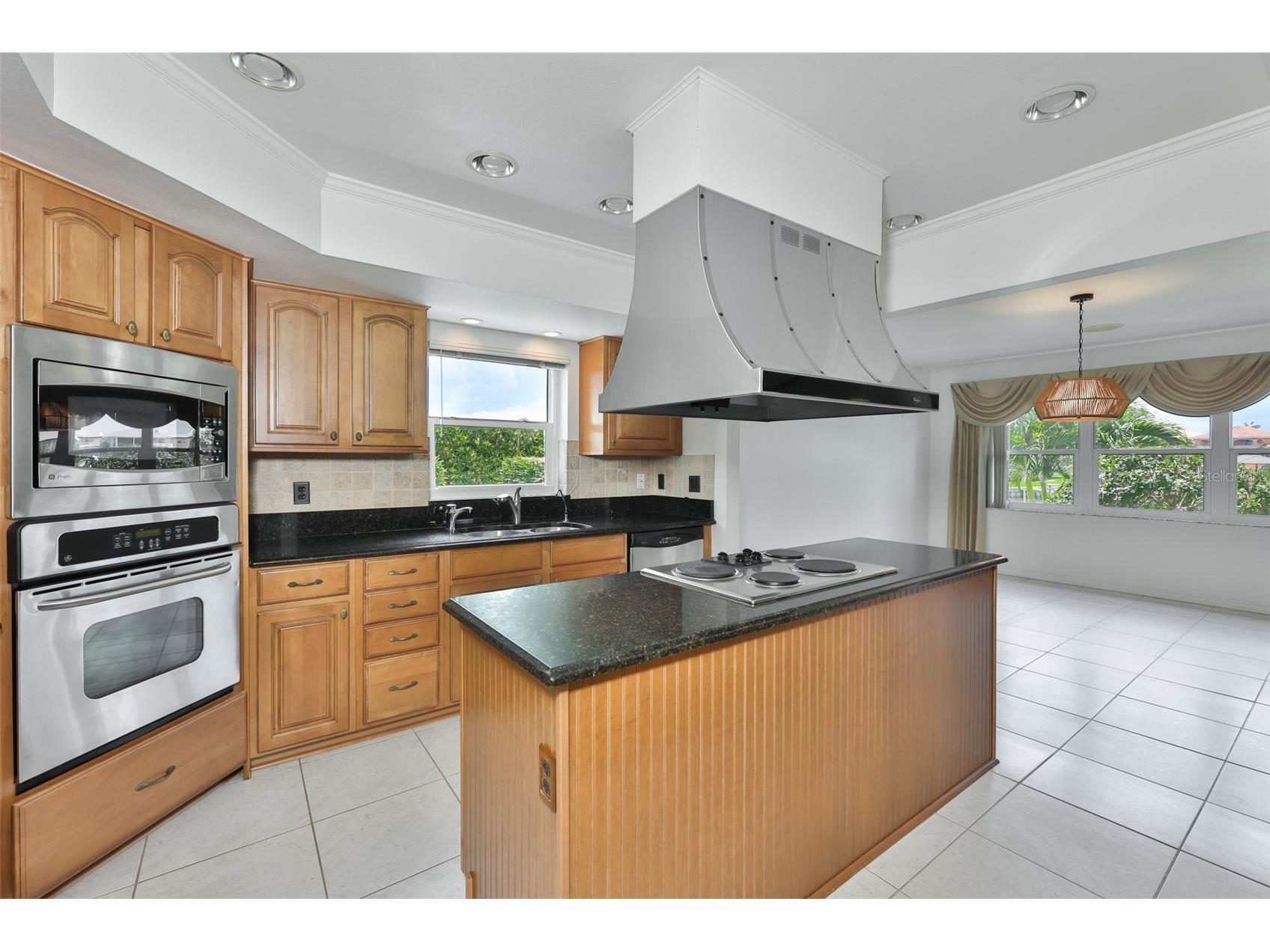 929 Symphony Isles Boulevard Apollo Beach FL 33572 TB8520052 image16