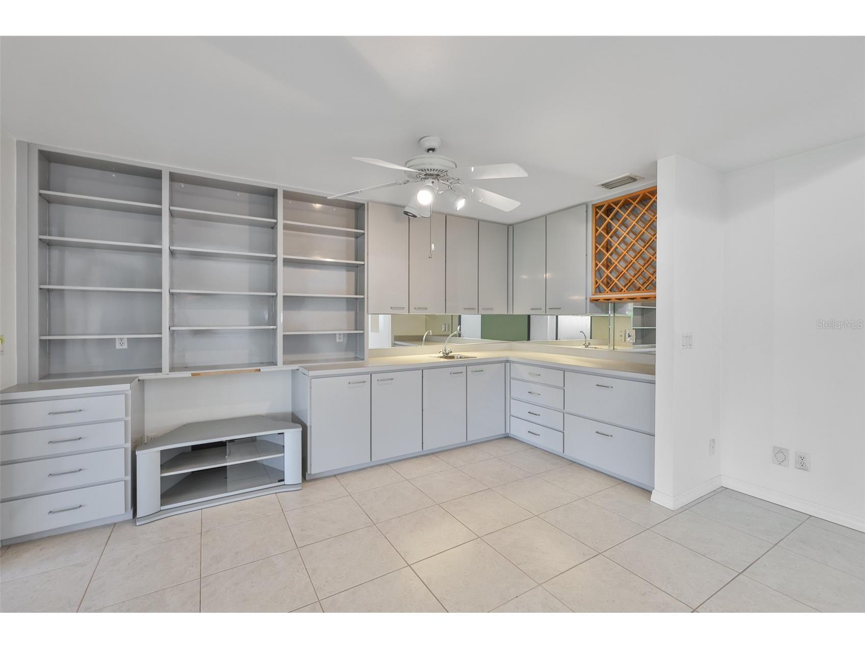 929 Symphony Isles Boulevard Apollo Beach FL 33572 TB8520052 image22