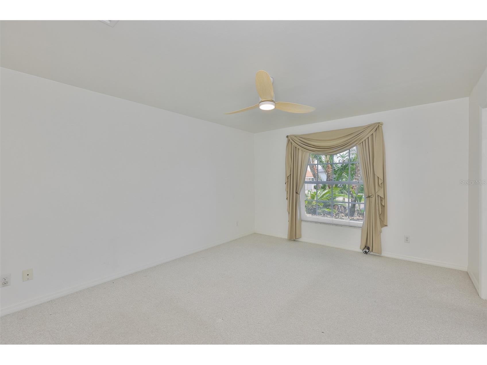 929 Symphony Isles Boulevard Apollo Beach FL 33572 TB8520052 image38