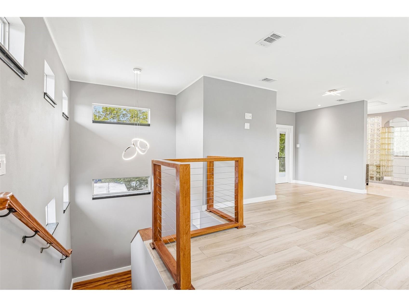 929 W Beacon Avenue Tampa FL 33603 TB8508301 image16