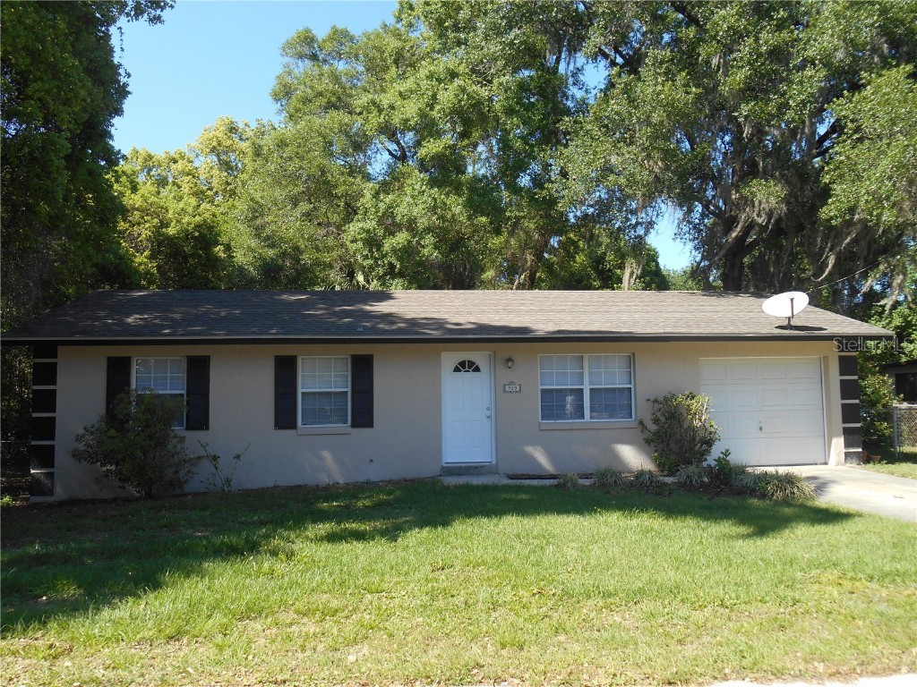 929 W French Avenue Orange City FL 32763 V4923901 image1