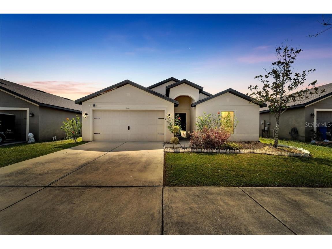 929 Wynnmere Walk Avenue Ruskin FL 33570 T3429409 image1