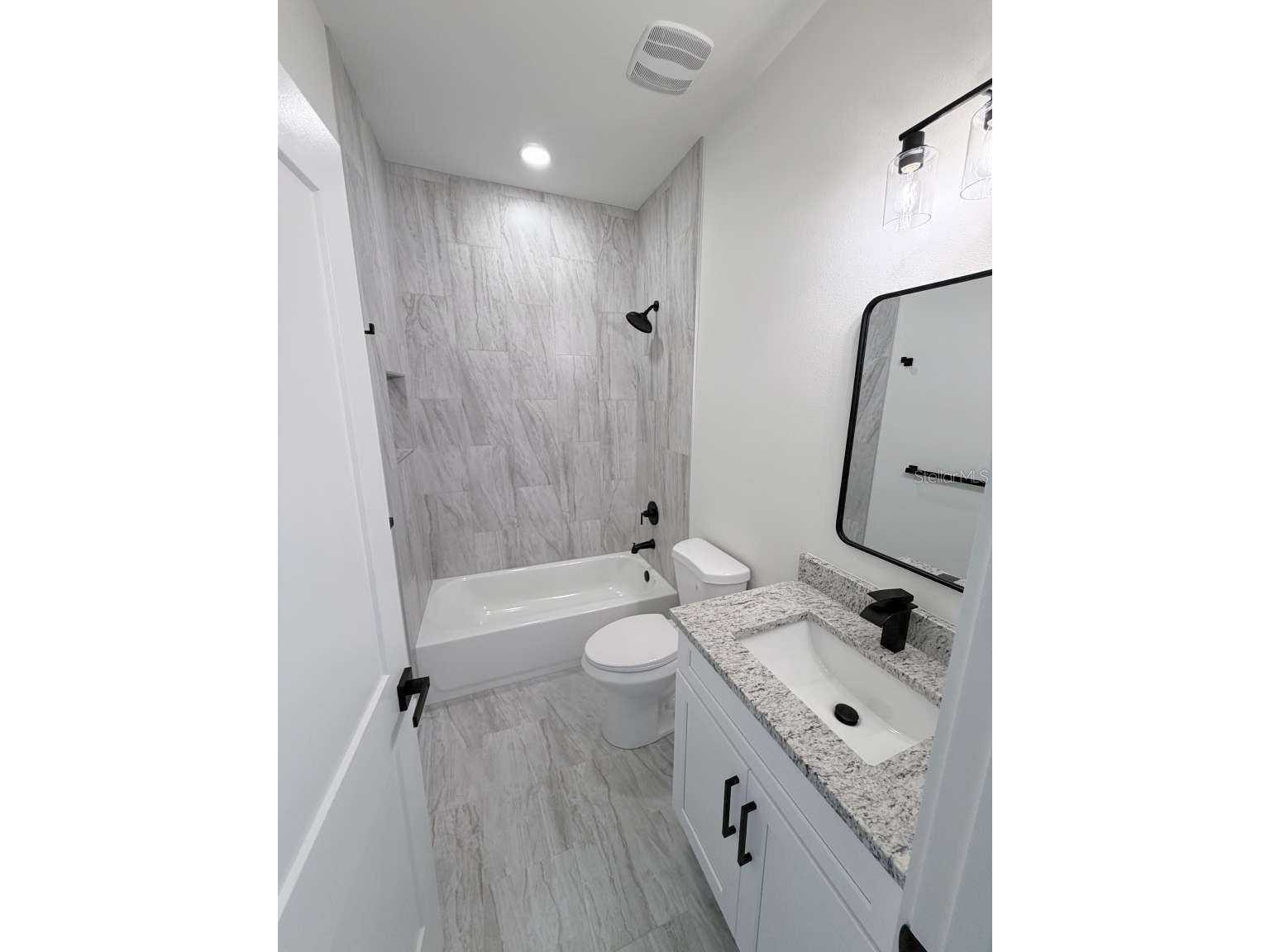 9293 Agate Street Port Charlotte FL 33981 TB8529576 image8