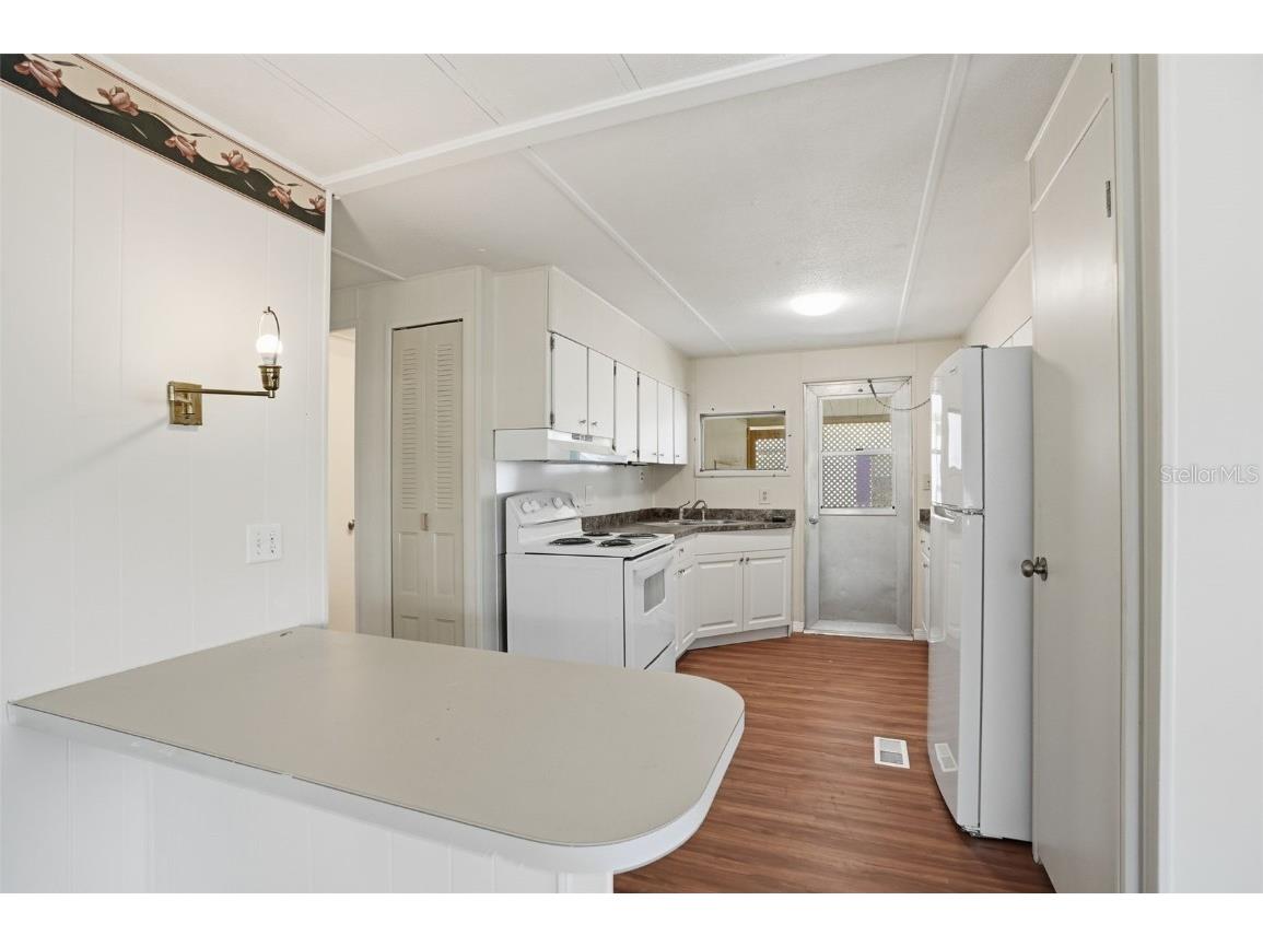 9293 Highpoint Boulevard Brooksville FL 34613 W7880434 image5