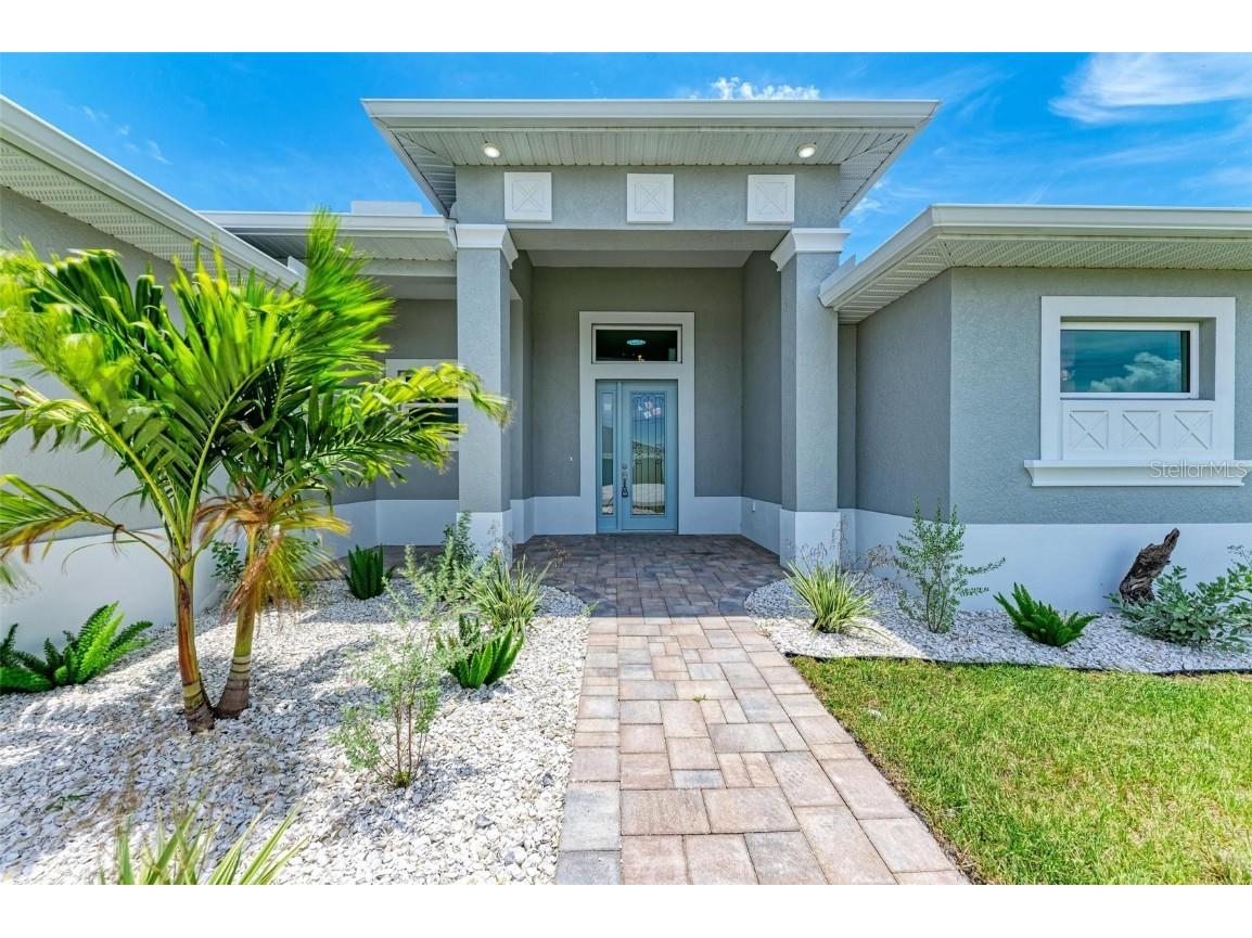 9293 Panama Circle Port Charlotte FL 33981 D6134608 image1