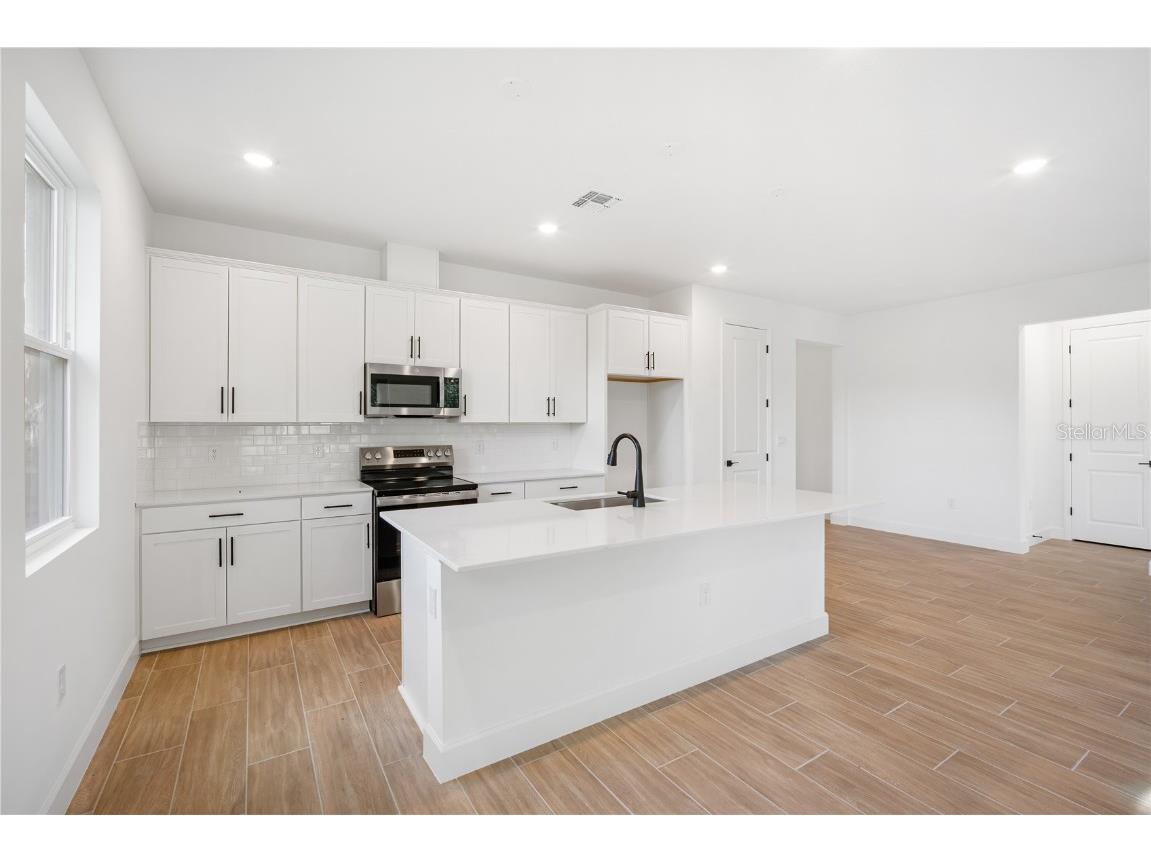 9293 Players Drive Weeki Wachee FL 34613 S5129649 image11