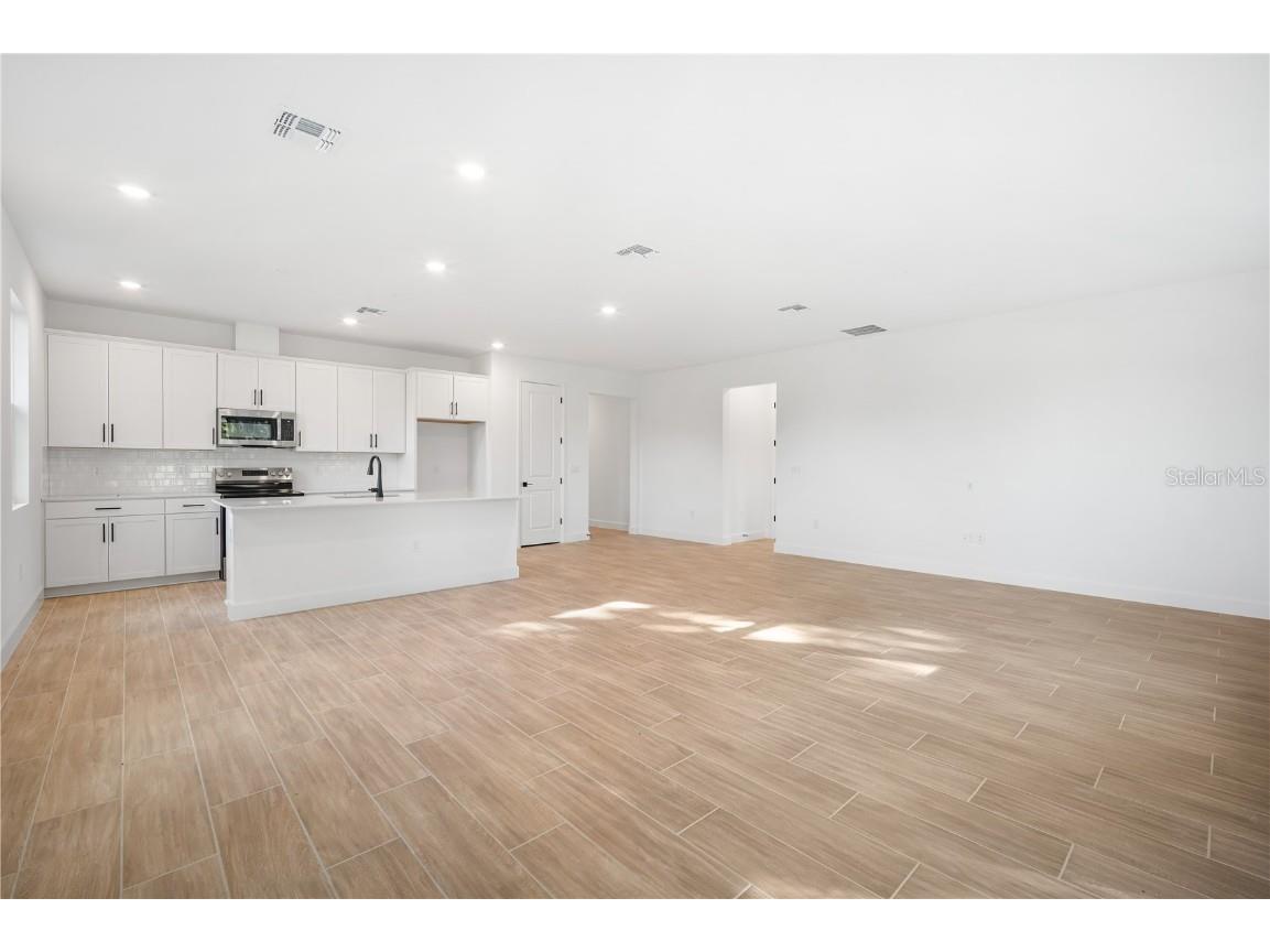 9293 Players Drive Weeki Wachee FL 34613 S5129649 image15