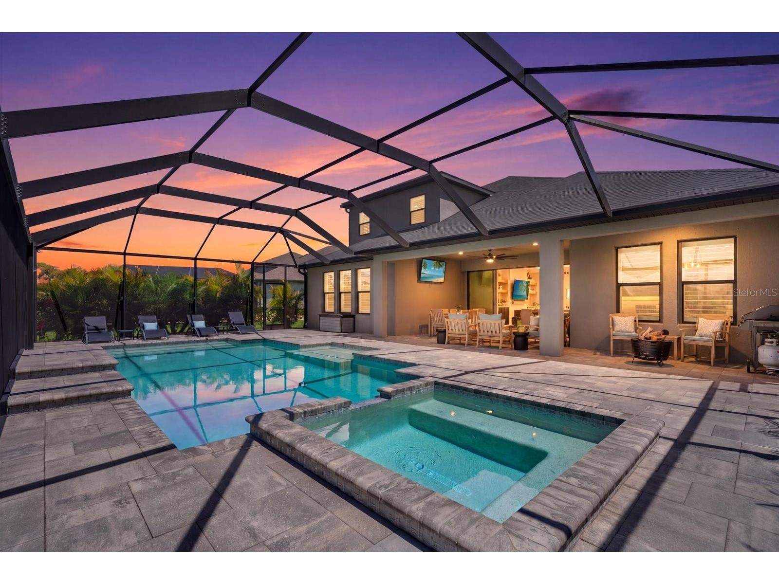 9293 Tequila Sunrise Drive Sarasota FL 34241 A4691812 image2