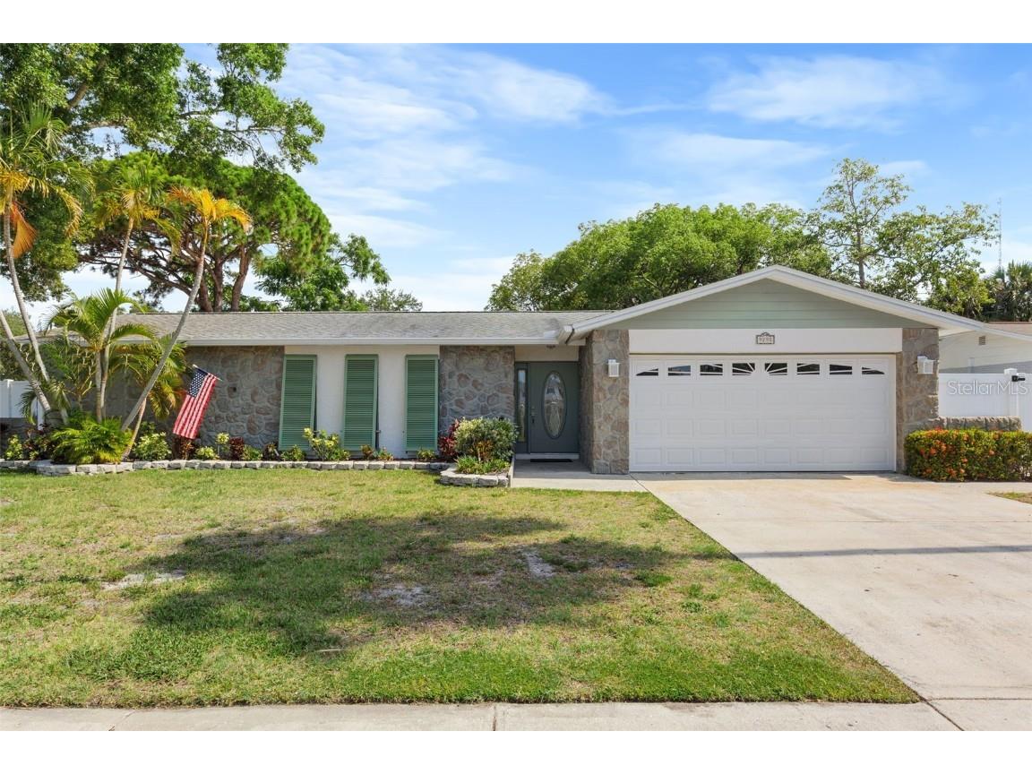 9295 78th Avenue N Seminole FL 33777 O6208095 image1