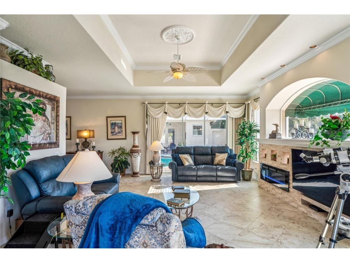 9298 Grand Cypress Drive Weeki Wachee FL 34613 W7880635 image11