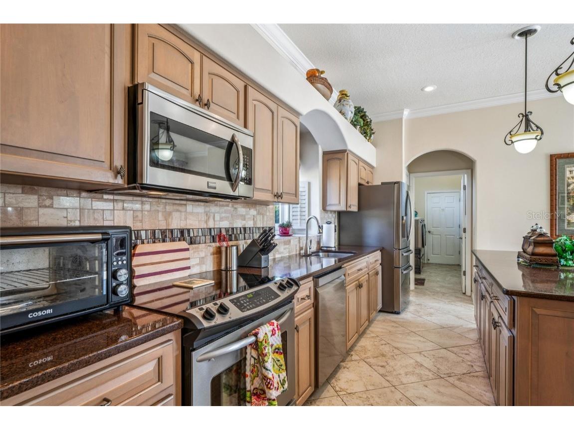 9298 Grand Cypress Drive Weeki Wachee FL 34613 W7880635 image20