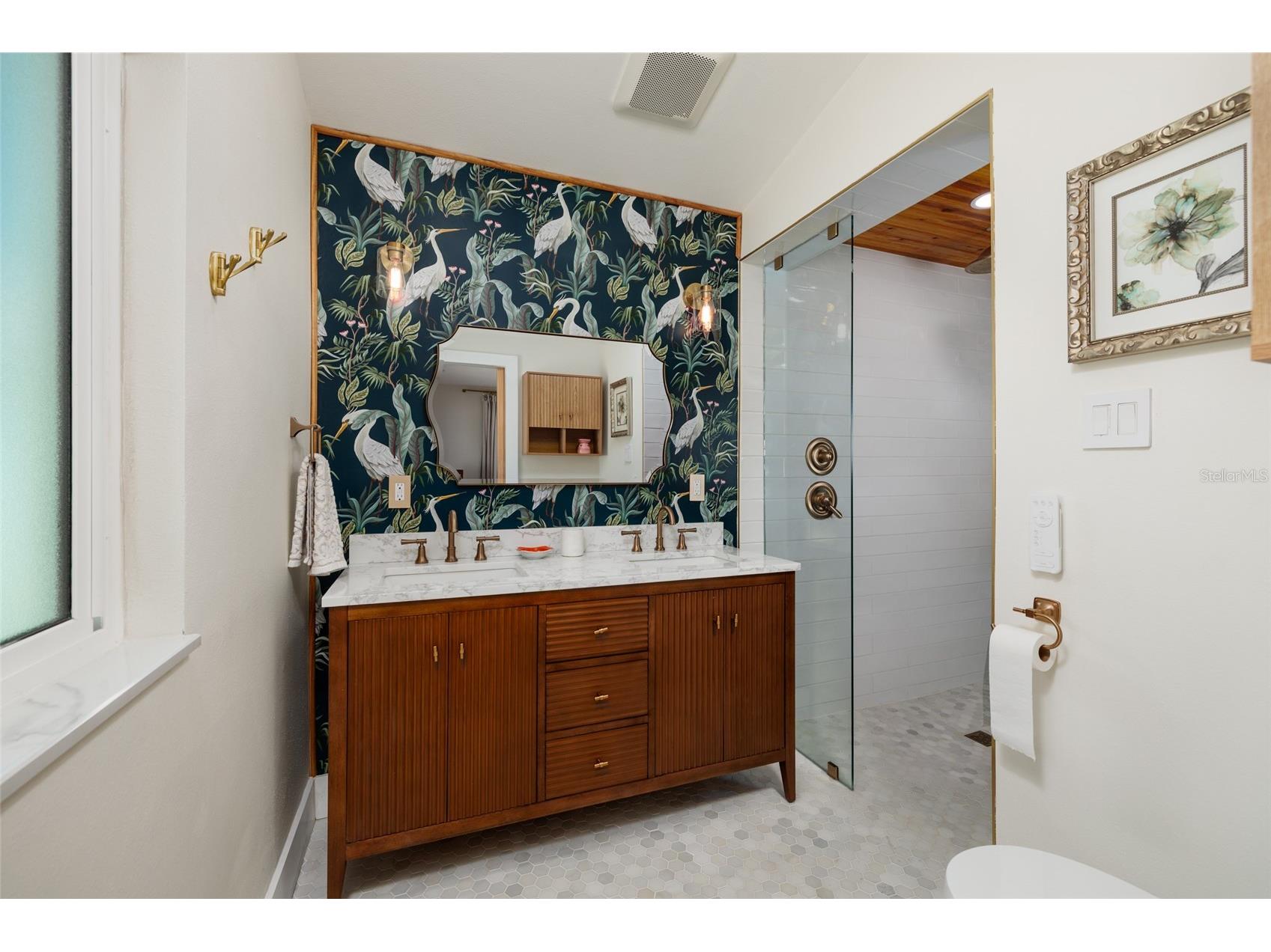9298 Sun Isle Drive NE Saint Petersburg FL 33702 - GRAND CANAL - RIVIERA BAY TB8490371 image10