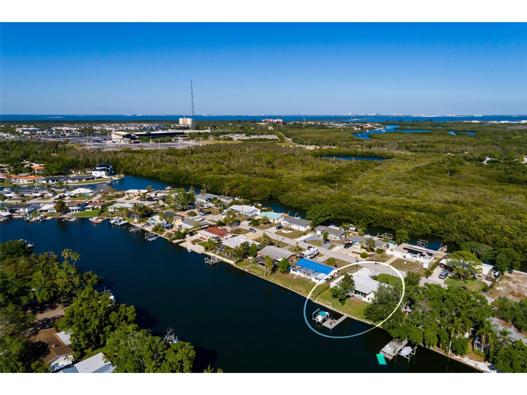 9298 Sun Isle Drive NE Saint Petersburg FL 33702 - GRAND CANAL - RIVIERA BAY TB8490371 image11