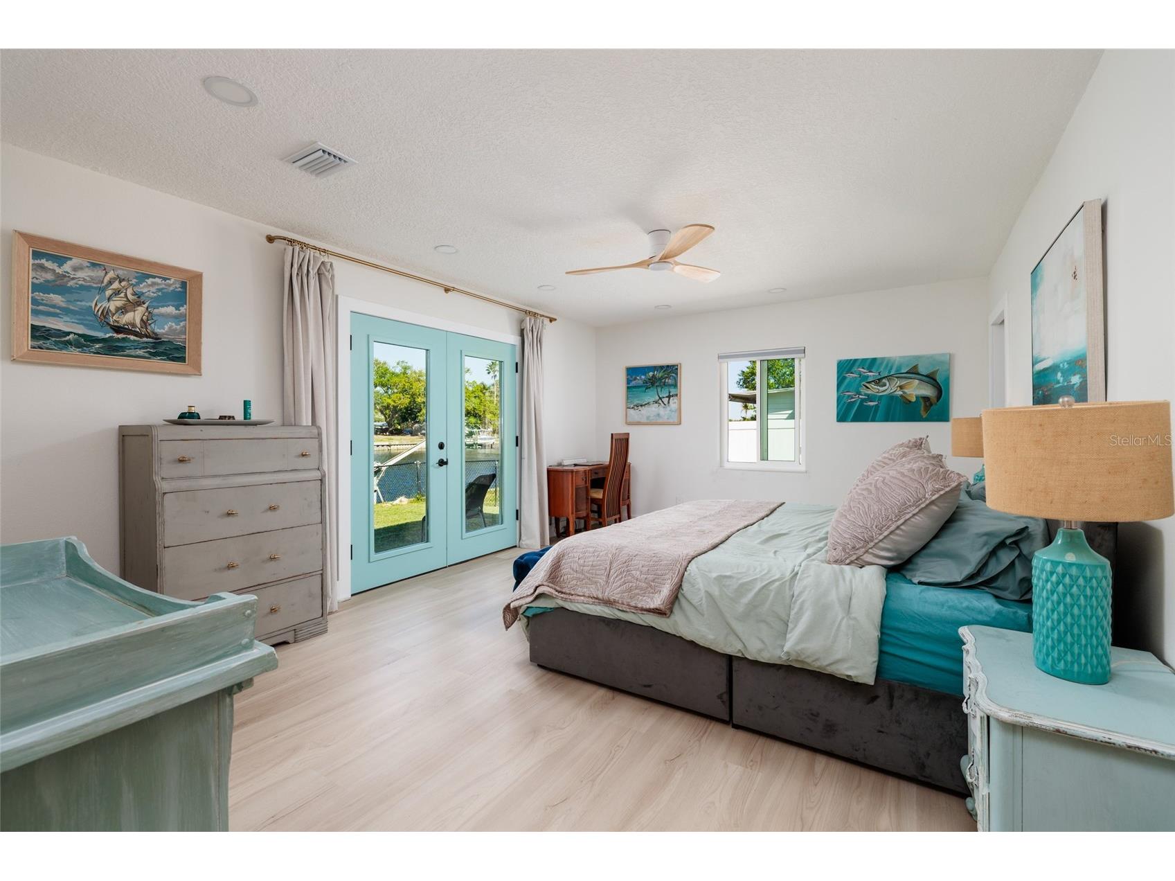 9298 Sun Isle Drive NE Saint Petersburg FL 33702 - GRAND CANAL - RIVIERA BAY TB8490371 image9