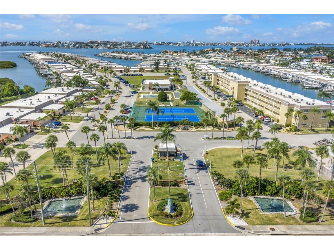 93 Boca Ciega Point Boulevard N #93 Saint Petersburg FL 33708 TB8446833 image78