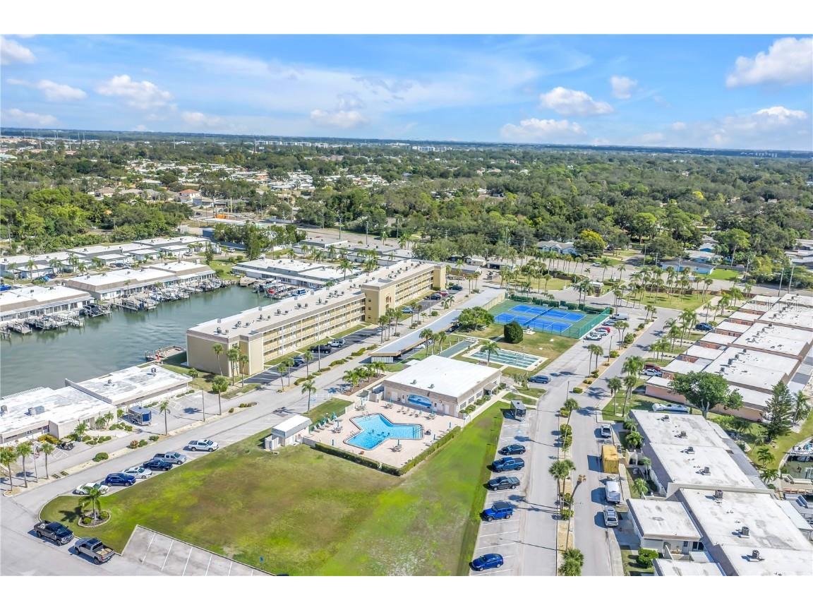 93 Boca Ciega Point Boulevard N #93 Saint Petersburg FL 33708 TB8446833 image80