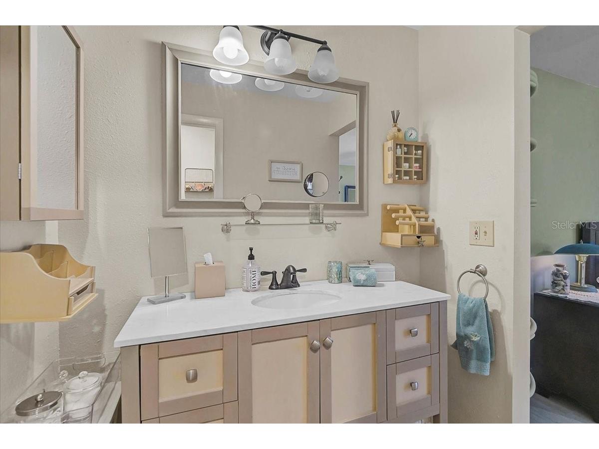 93 Boundary Boulevard #303 Rotonda West FL 33947 A4682166 image15