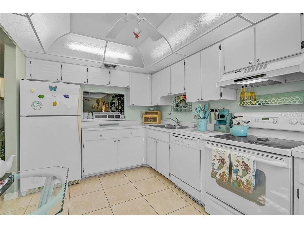 93 Boundary Boulevard #303 Rotonda West FL 33947 A4682166 image3