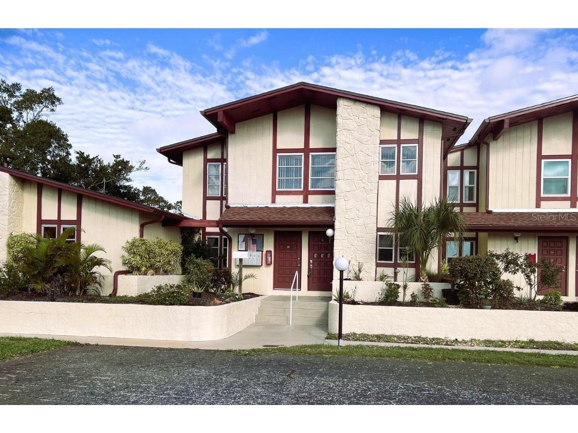 93 Boundary Boulevard #303 Rotonda West FL 33947 C7510950 image1