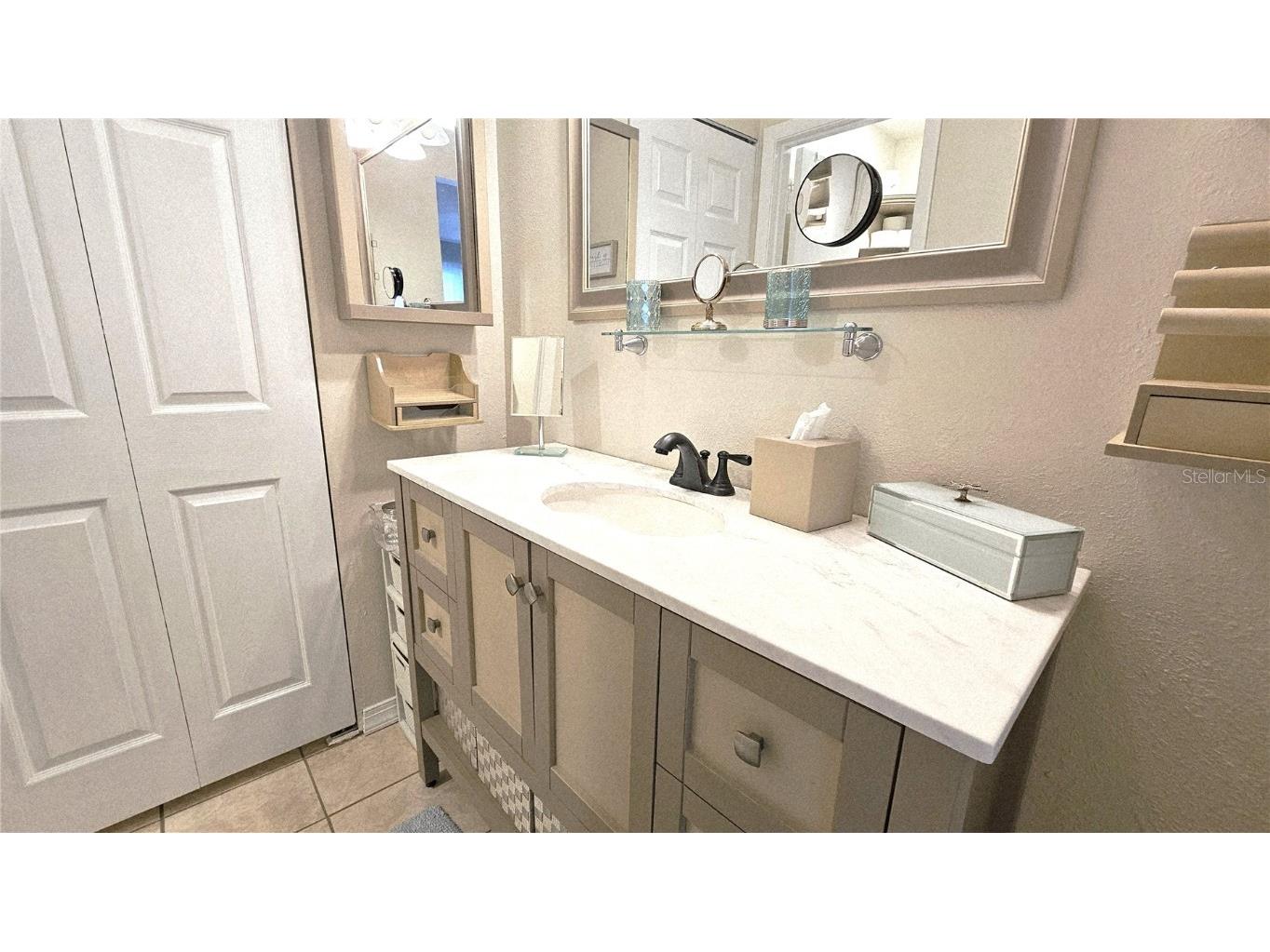 93 Boundary Boulevard #303 Rotonda West FL 33947 S5138267 image16